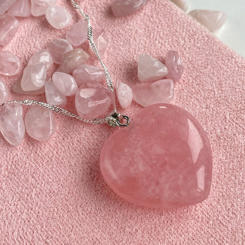 Rose Quartz Necklace For Attracting Love